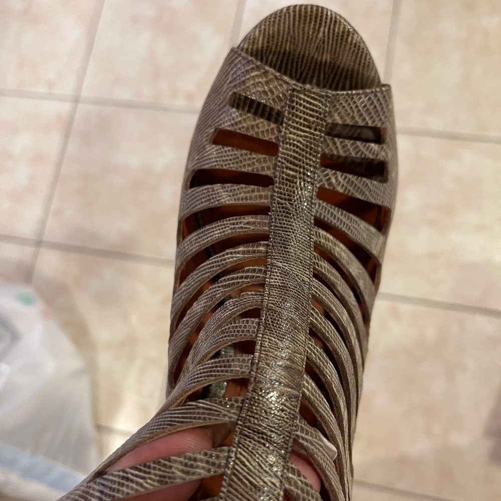 Lizard Slingbacks - Picture 4 of 5